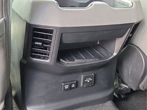 Used 2024 Toyota Tundra Limited image 14