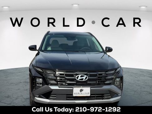 Certified 2025 Hyundai Tucson SEL image 2