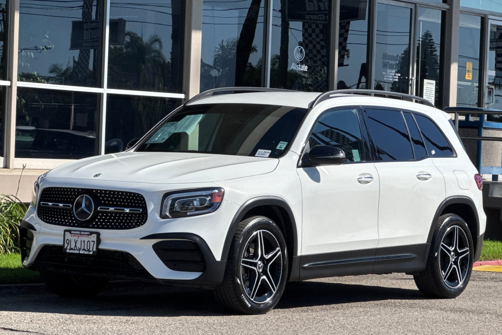 Used 2023 Mercedes-Benz GLB 250 image 8