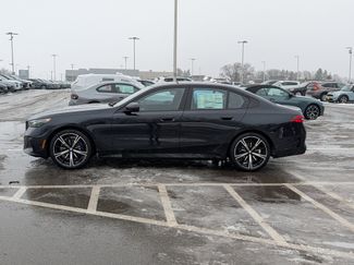 New 2026 BMW 530i xDrive w/ M Sport Package video 3