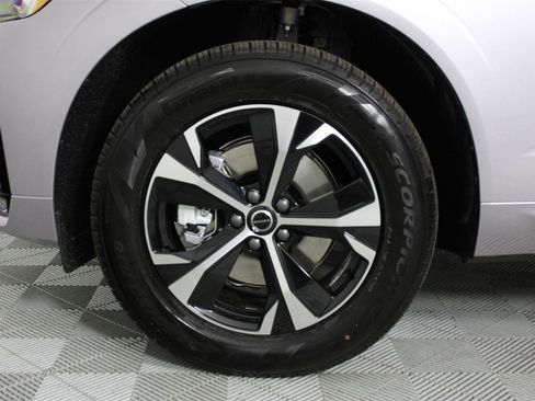 New 2026 Volvo XC60 B5 Core image 13
