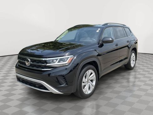 Used 2023 Volkswagen Atlas SE w/ Panoramic Sunroof Package AWD/4WD image 2