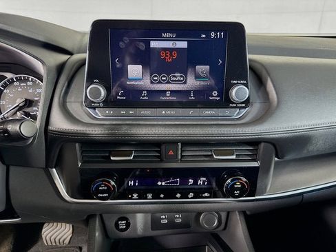 Certified 2026 Nissan Rogue SV AWD/4WD image 12