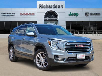 Used 2024 GMC Terrain SLT