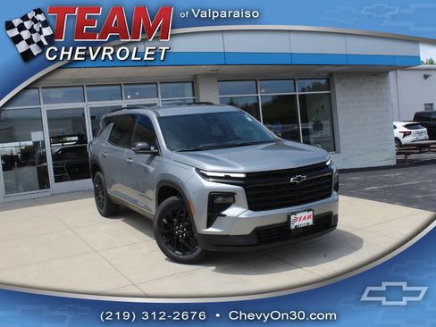 New 2026 Chevrolet Traverse LT w/ Midnight/Sport Edition AWD/4WD image 1