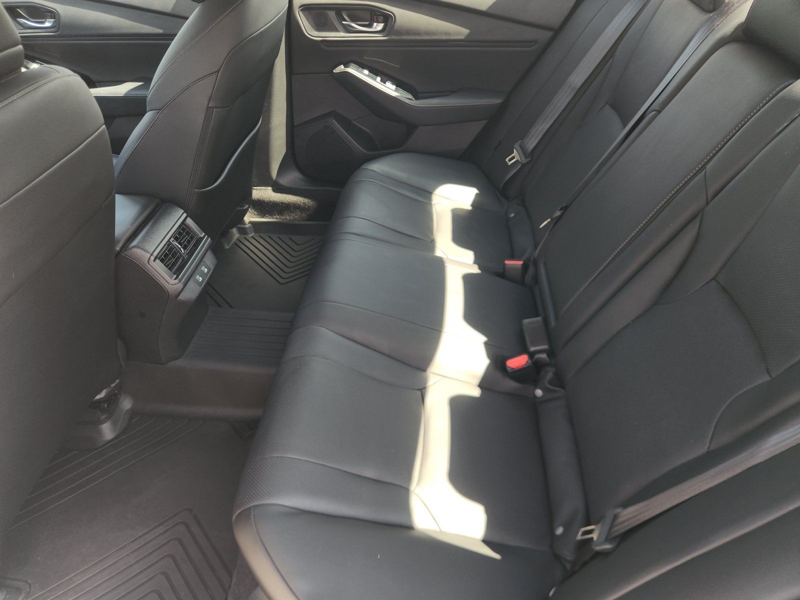 Used 2024 Honda Accord Touring image 35