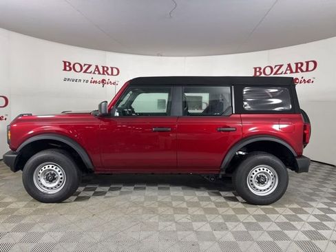 New 2025 Ford Bronco 4-Door image 4