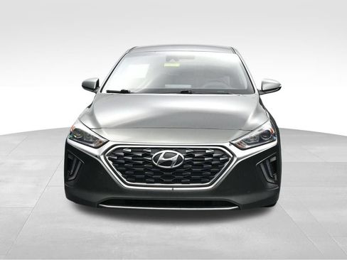 Used 2022 Hyundai Ioniq SE FWD image 8