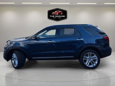 Used 2016 Ford Explorer Limited w/ Equipment Group 301A image 4