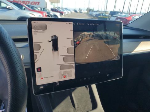 Used 2023 Tesla Model Y Performance image 26