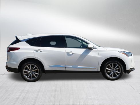 Used 2024 Acura RDX SH-AWD w/ Technology Package image 8