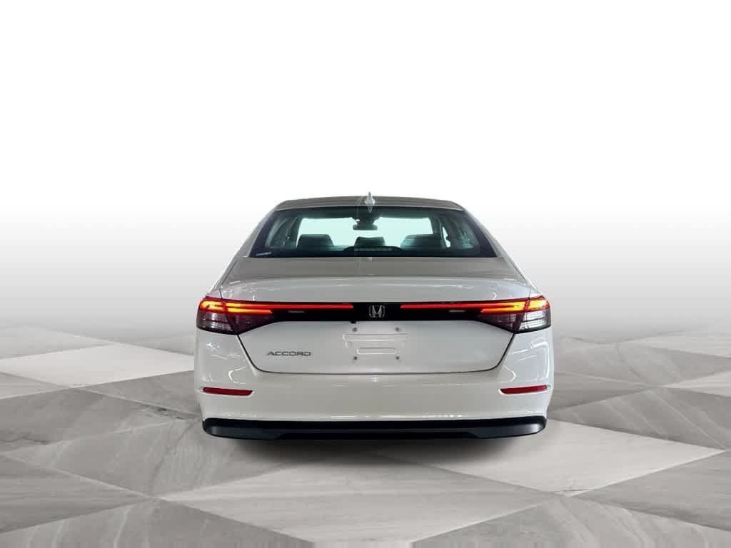Used 2023 Honda Accord EX image 7
