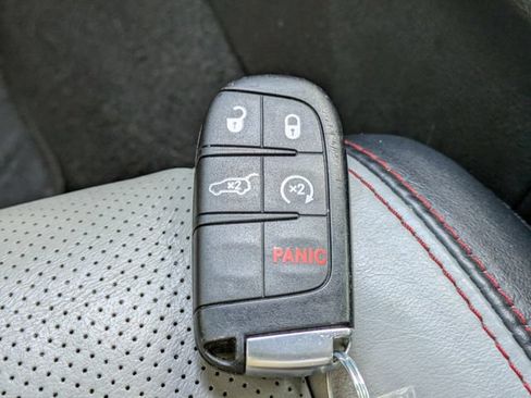 Certified 2023 Dodge Durango R/T AWD/4WD image 31