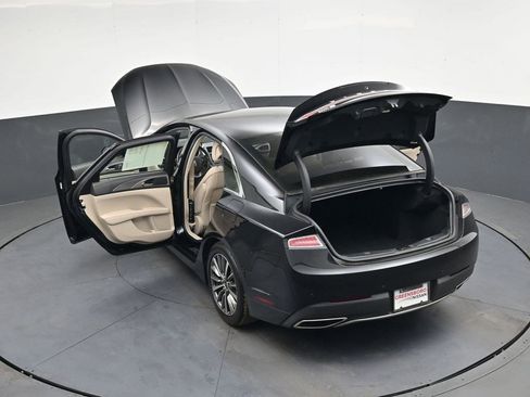 Used 2019 Lincoln MKZ Premiere FWD image 41