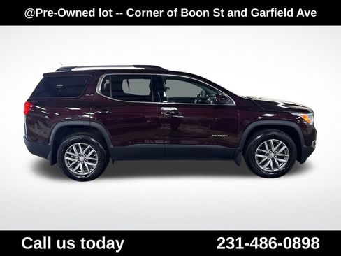 Used 2017 GMC Acadia SLE AWD/4WD image 6