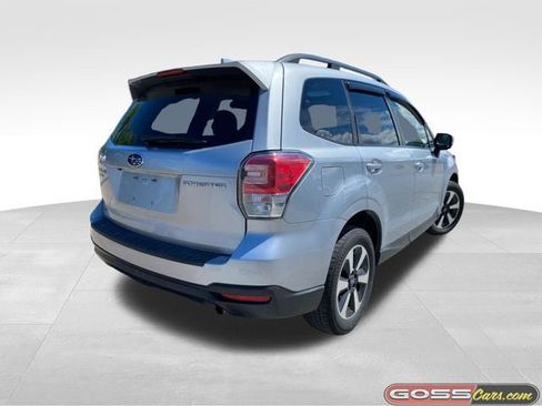 Used 2018 Subaru Forester 2.5i Premium w/ All-Weather Package AWD/4WD image 3