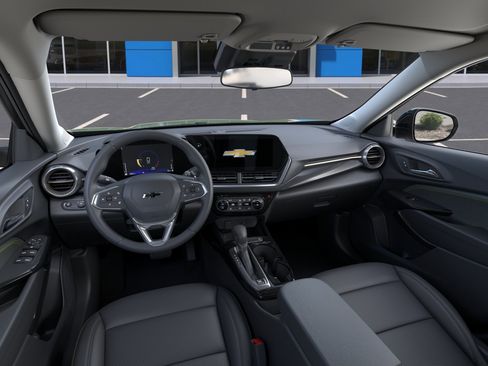 New 2026 Chevrolet Trax ACTIV w/ Driver Confidence Package FWD image 16