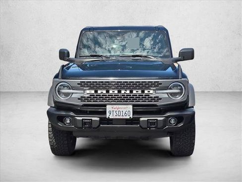 Used 2025 Ford Bronco Badlands AWD/4WD image 2