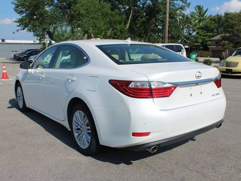 Used 2013 Lexus ES 350 w/ Luxury Pkg FWD image 39
