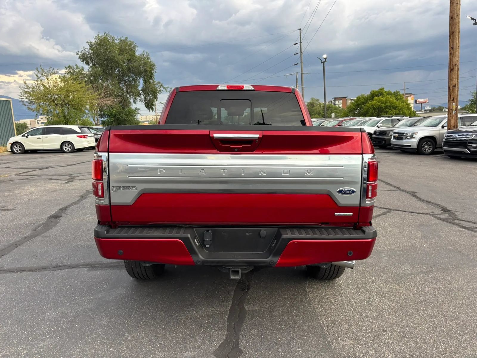 Used 2015 Ford F150 Platinum w/ Equipment Group 701A Luxury AWD/4WD image 6
