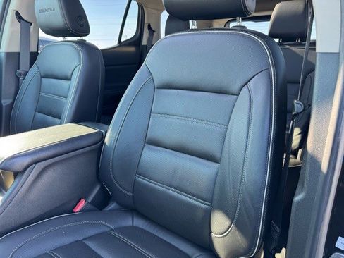 Used 2017 GMC Acadia Denali w/ Technology Package image 34