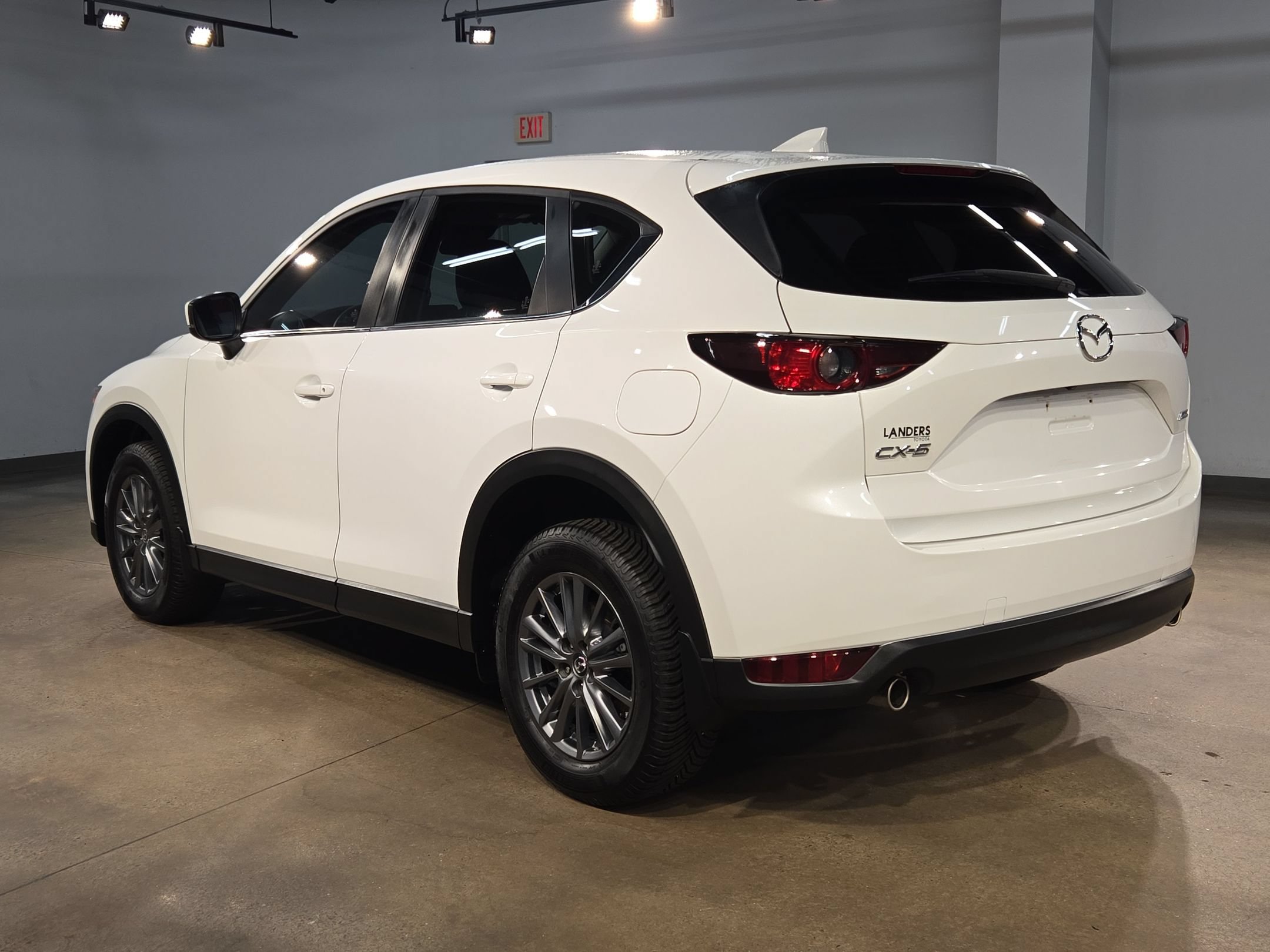 Used 2017 MAZDA CX-5 Sport FWD image 5
