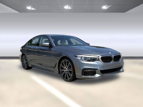 Used 2020 BMW 540i w/ M Sport Package RWD image 6