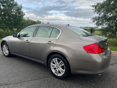 Used 2013 INFINITI G37 x Sedan w/ Premium Pkg AWD/4WD image 5