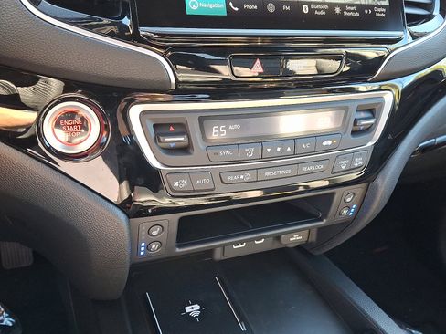 New 2026 Honda Ridgeline Black Edition image 11