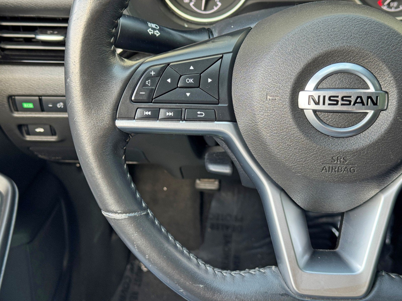Used 2021 Nissan Sentra SV FWD image 19