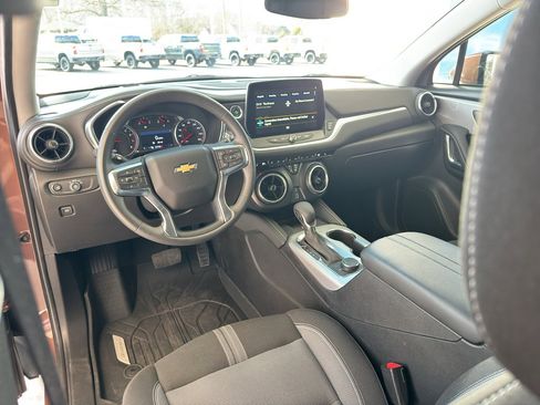 Used 2024 Chevrolet Blazer LT w/ Convenience Package image 16