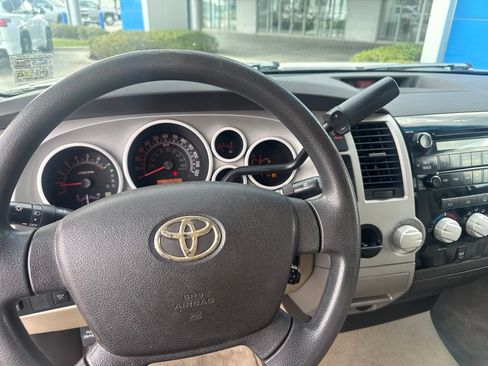 Used 2008 Toyota Tundra 2WD CrewMax w/ Tow Pkg image 7