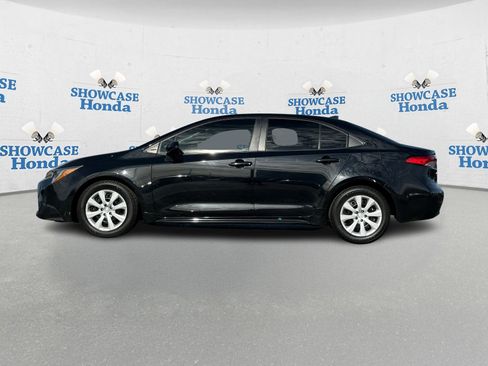 Used 2024 Toyota Corolla LE image 4