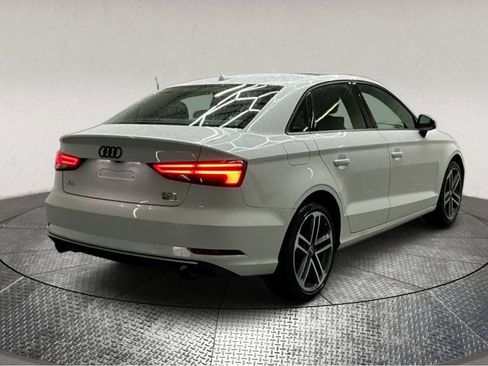 Used 2018 Audi A3 2.0T Premium image 8