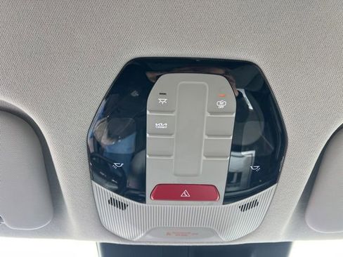 Certified 2025 Kia K4 FWD image 24