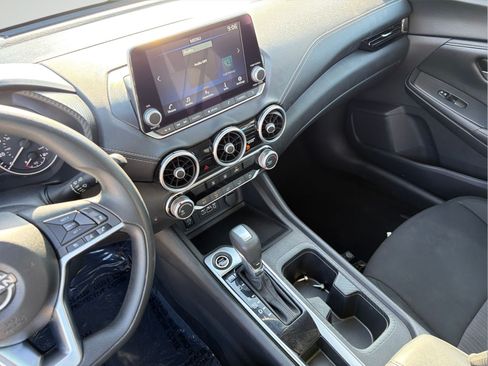 Certified 2024 Nissan Sentra SV FWD image 17