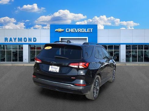 Certified 2023 Chevrolet Equinox RS w/ RS Leather Package AWD/4WD image 4