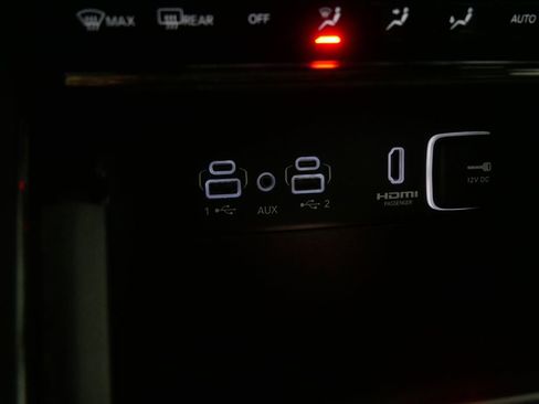 Used 2022 Jeep Grand Cherokee Limited 4xe image 27