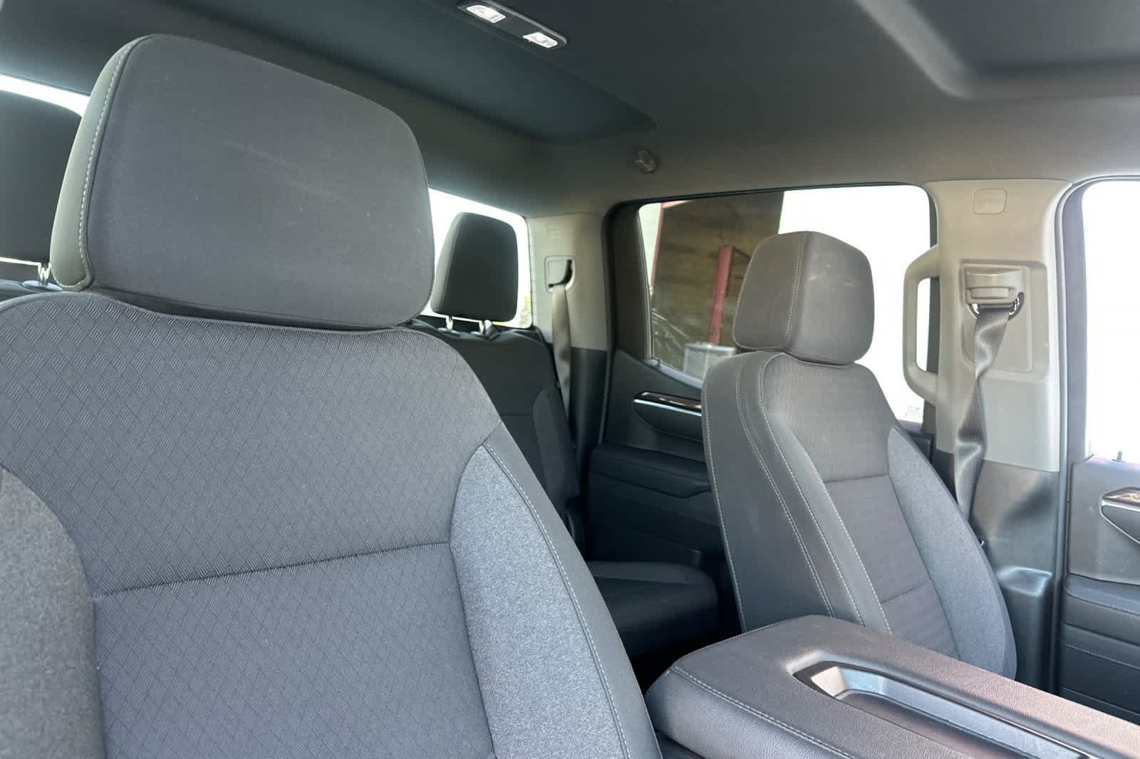 Used 2026 Chevrolet Silverado 1500 LT AWD/4WD image 18