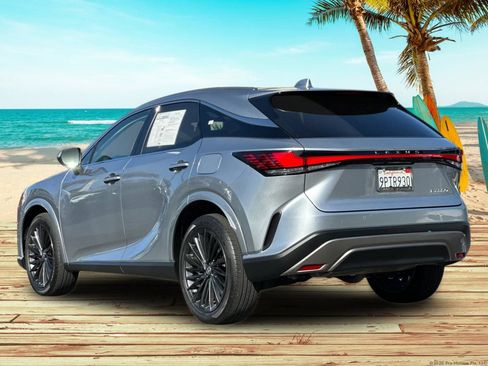 Used 2024 Lexus RX 350 Premium w/ Convenience Package FWD image 4