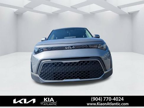 Used 2023 Kia Soul LX FWD image 5