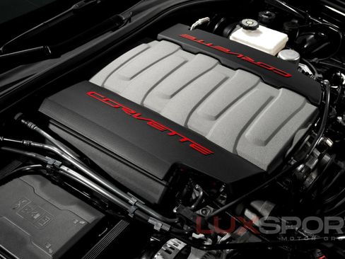 Used 2019 Chevrolet Corvette Grand Sport w/ Carbon Flash Badge Package RWD image 72