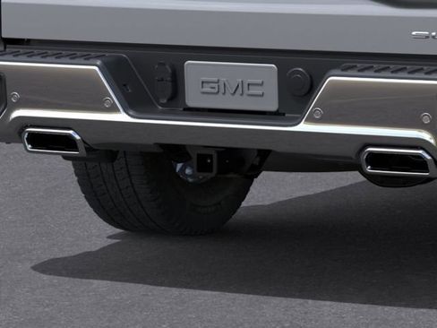 New 2026 GMC Sierra 1500 SLE w/ X31 Off-Road Package AWD/4WD image 16