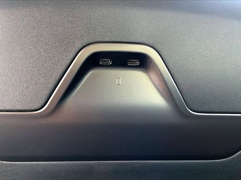 New 2026 Lincoln Nautilus Premier w/ Jet Appearance Package AWD/4WD image 19