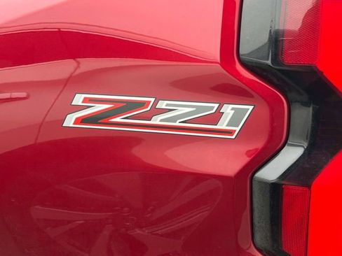 Used 2023 Chevrolet Colorado Z71 w/ Z71 Convenience Package 2 image 14