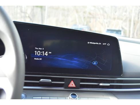 Used 2024 Hyundai Elantra SEL image 22