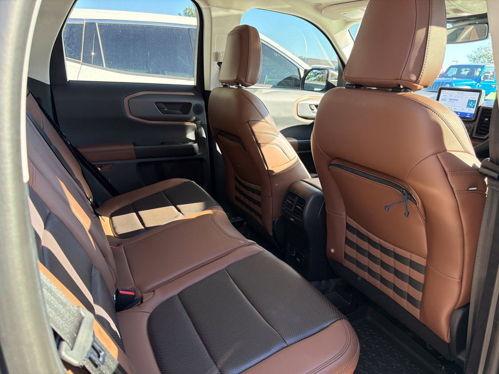 Used 2021 Ford Bronco Sport Badlands w/ Badlands Package AWD/4WD image 6