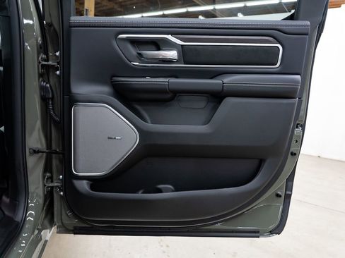 New 2026 RAM 1500 Laramie AWD/4WD image 29