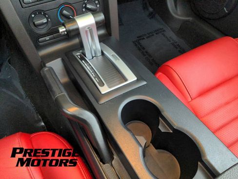 Used 2007 Ford Mustang GT RWD image 17