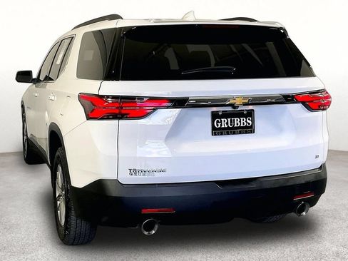 Used 2023 Chevrolet Traverse LT FWD image 15